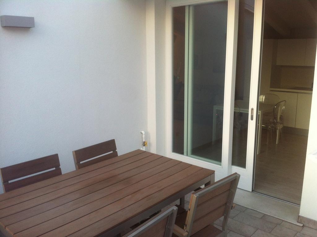 Appartamenti Villa Giulia - Walterigato Apartments Solo Per Famiglie Lido di Jesolo Luaran gambar